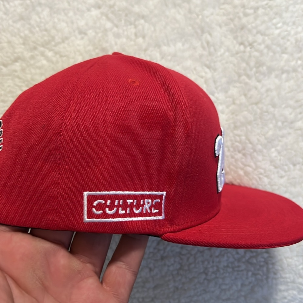 2 TRU adjustable hat. - Picture 4 of 6